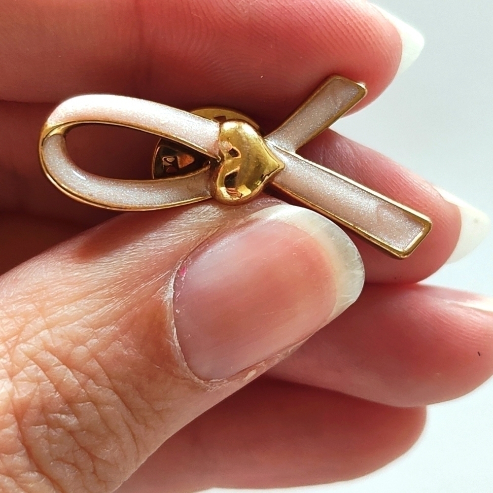 Vintage Avon pink and gold breast cancer awareness ribbon pin brooch